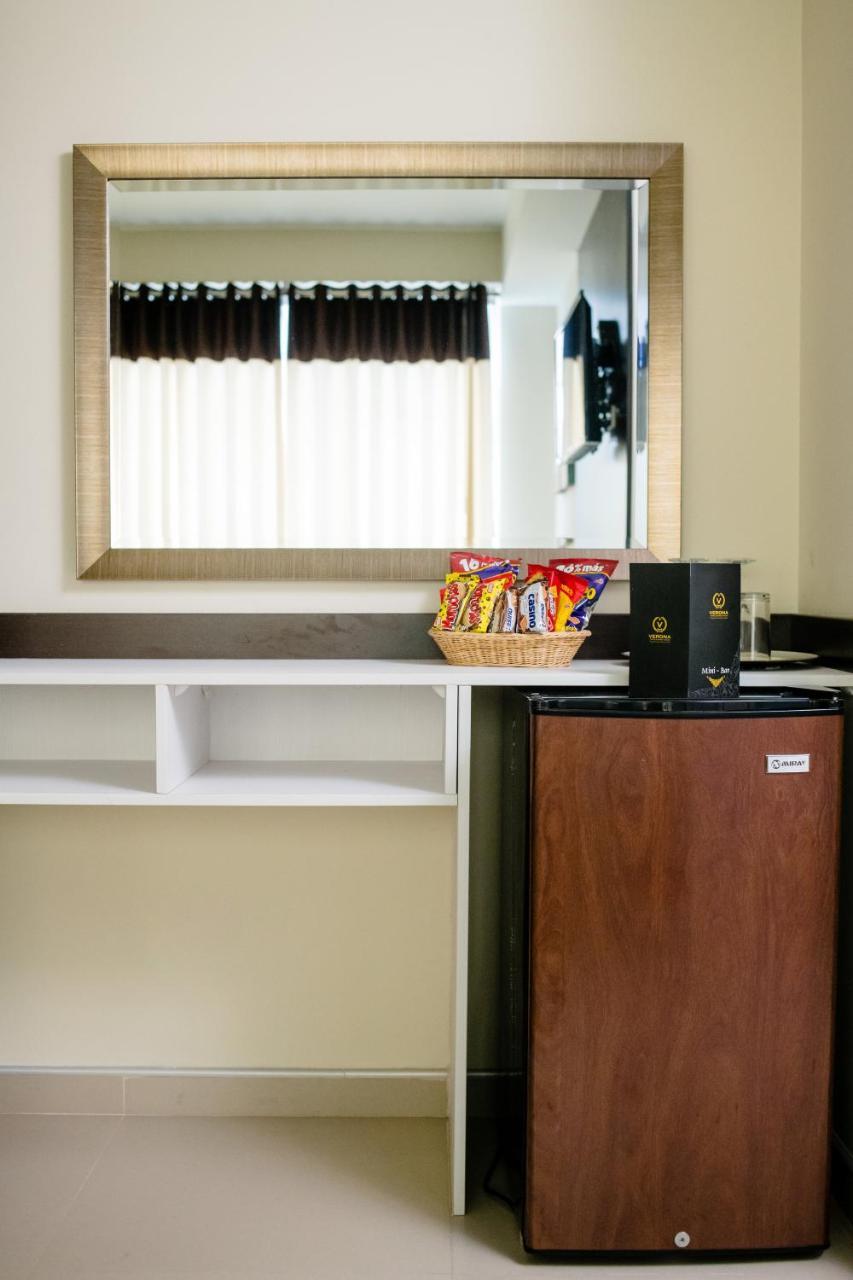 Verona Hotel Banos Turcos 利马 外观 照片